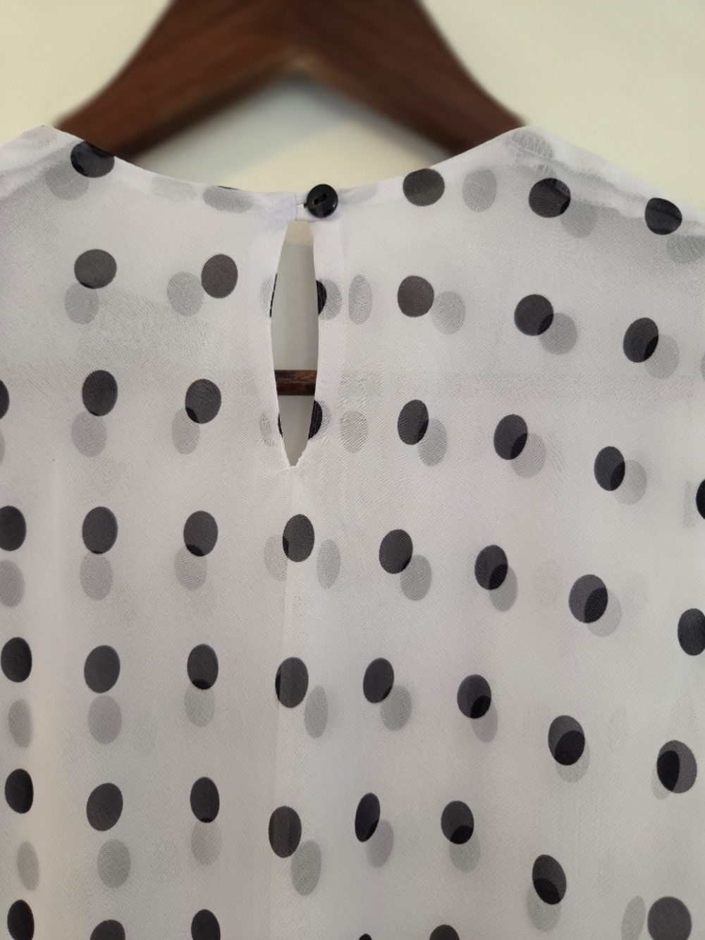 Joseph Ribkoff tank top polkadot 8 black/white tiers sleeveless wedding guest - Picture 7 of 8